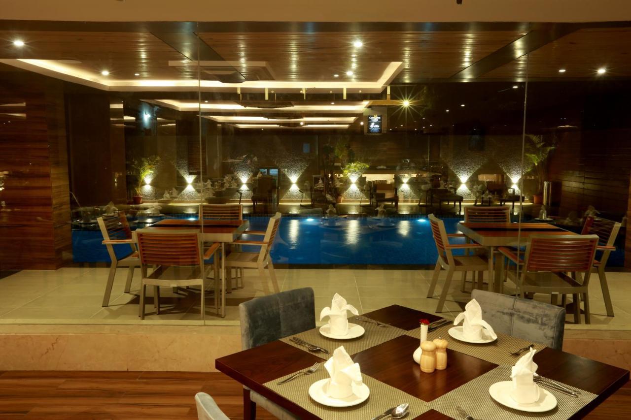 Resort The Lohias, Goa Candolim Exterior foto